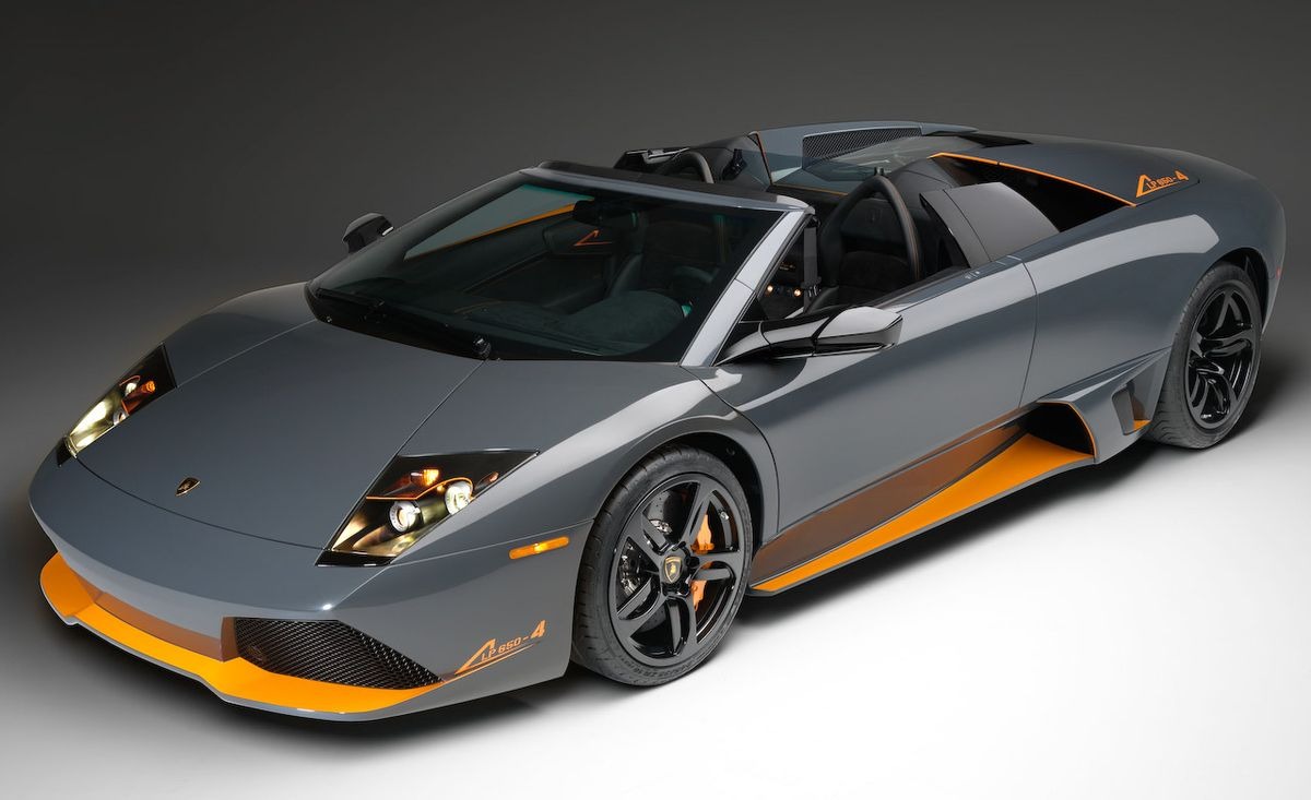 Indulge in the Exceptional Artistry and Thrill of the 2010 Lamborghini Murcielago LP650-4 Roadster fb - DX