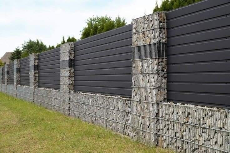 40 Ideas to Inspire Your New Boundary Wall