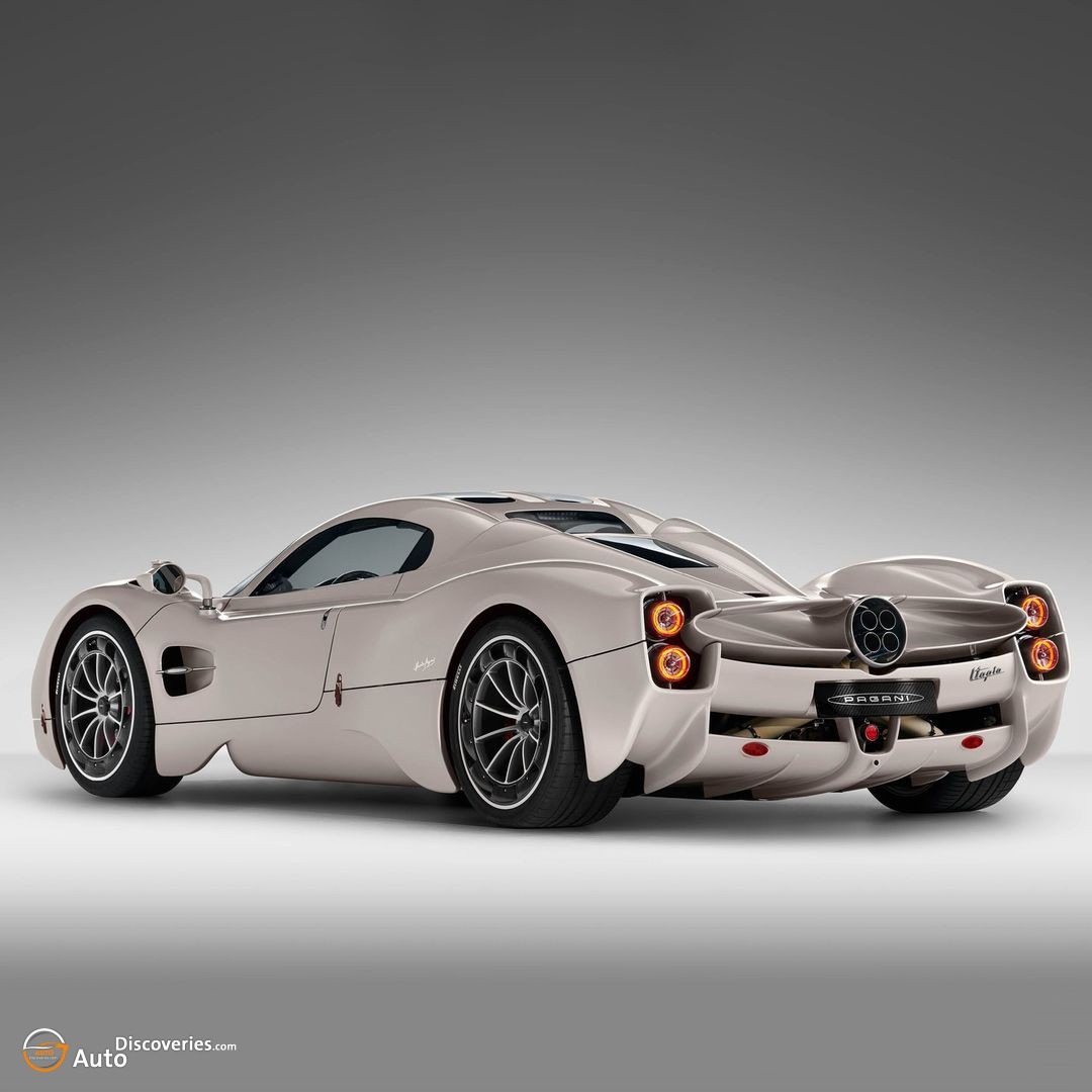 A New Era in Hypercars: The Pagani Utopia Redefines Driving Excellence.