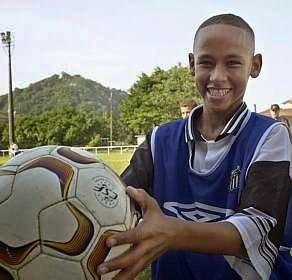 Neymar childhood's story makes you appreciate for what he tried to be a good player now