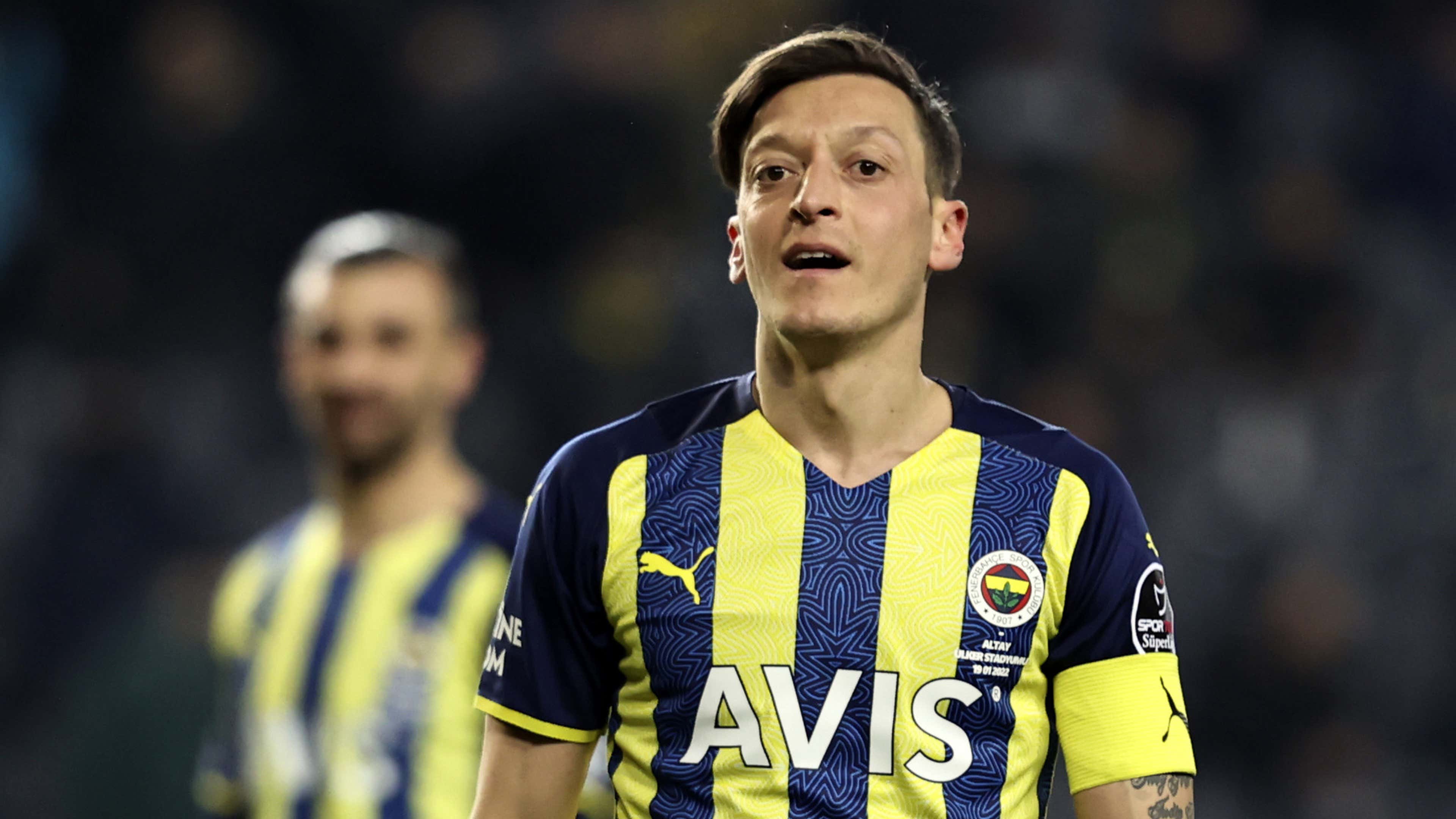 Mesυt Ozil: The гise and fall of Aгsenal's assist king - Sport News