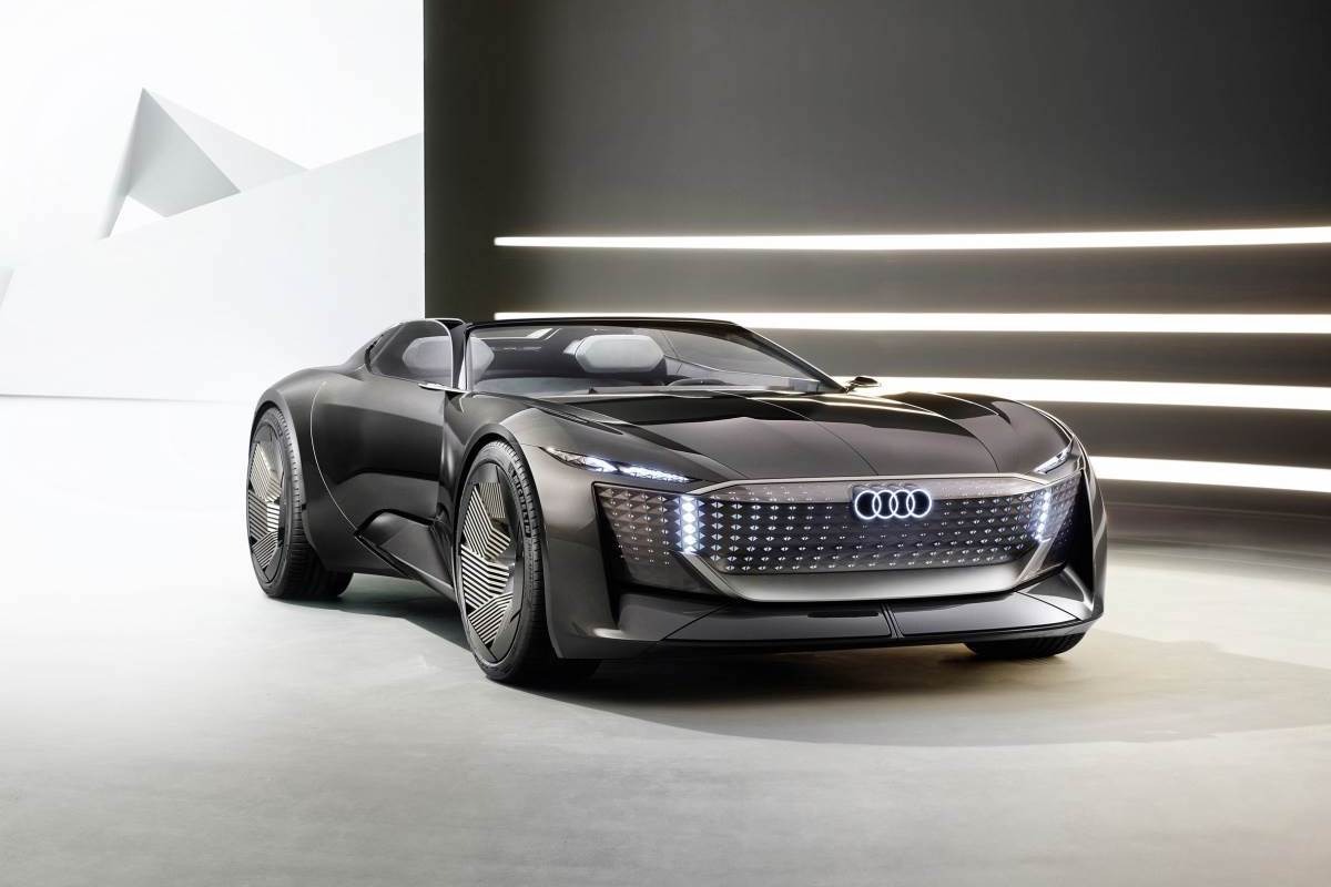 Audi Skysphere EV Concept Is a Self-Driving Shapeshifter