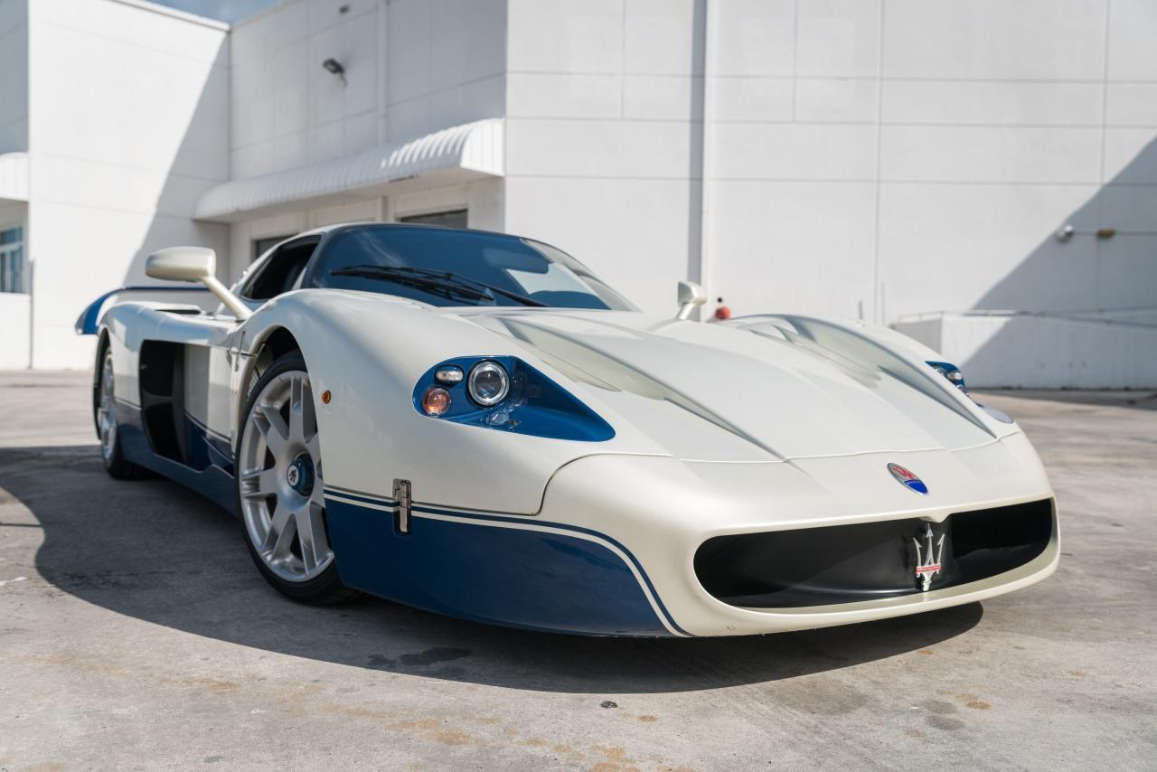 The Maserati MC12: Unveiling a Priceless Supercar Masterpiece Worth $4 Million - ZCOOL