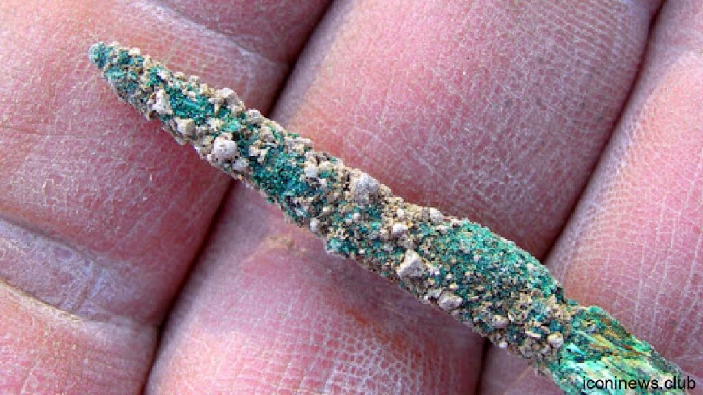 Archaeologists have discovered the 100,000-year-old World’s Oldest Form of Jewelry. - News