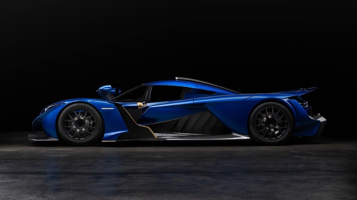 The Praga Bohema: A Glimpse into Hypercar Excellence at $1.35 Million for Road Use-07