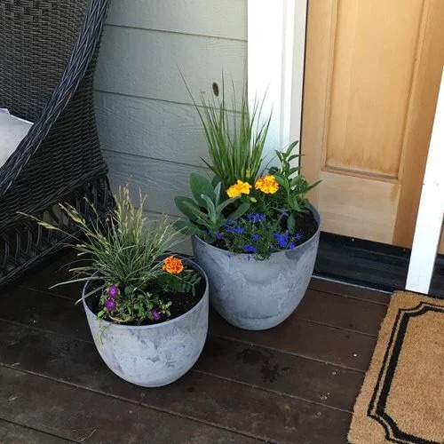 30 Stunning Front Porch Flower Pot Ideas