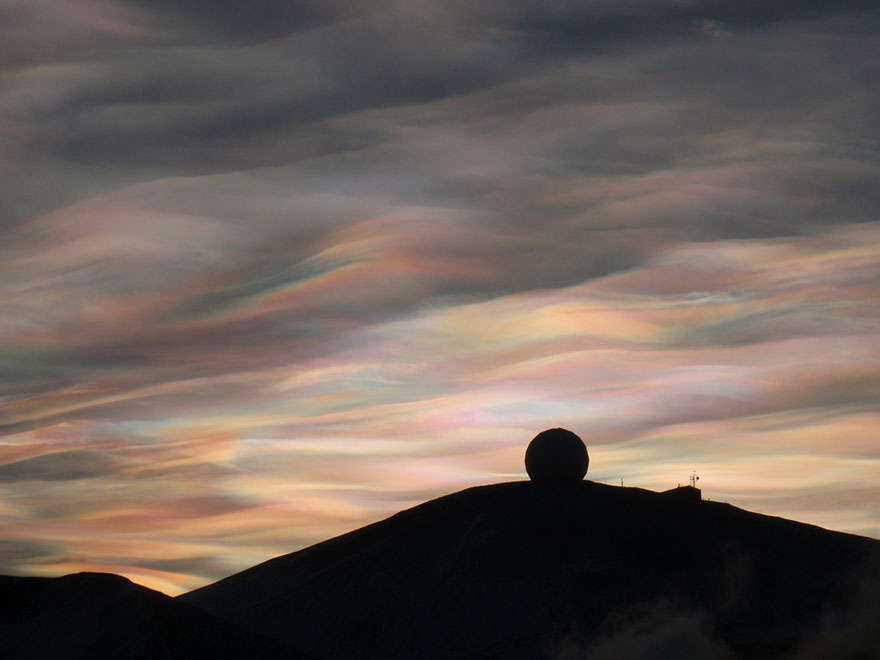 The unique moment when the clouds covered the sky, signaling the appearance of aliens – Tech Reactions News