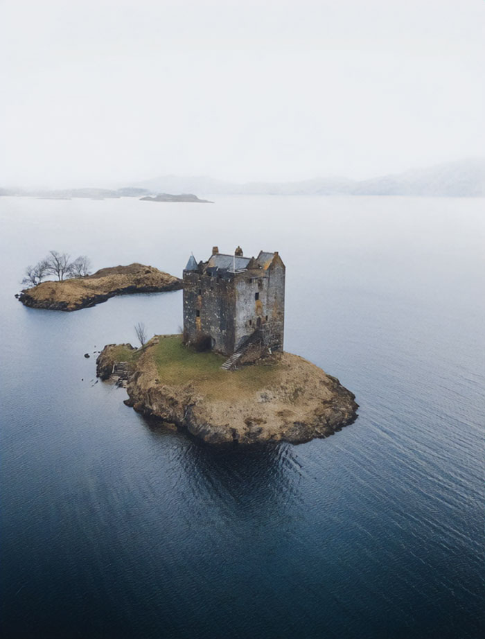 Unveiling the Secrets of a Forgotten World: A Collection of Captivating and Haunting Images Showcasing Abandoned Places - Special 68