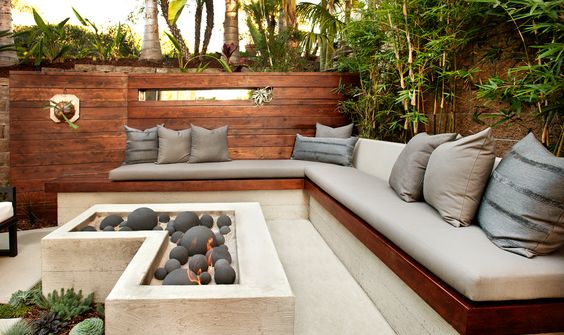 Elegant Backyard Landscaping Ideas