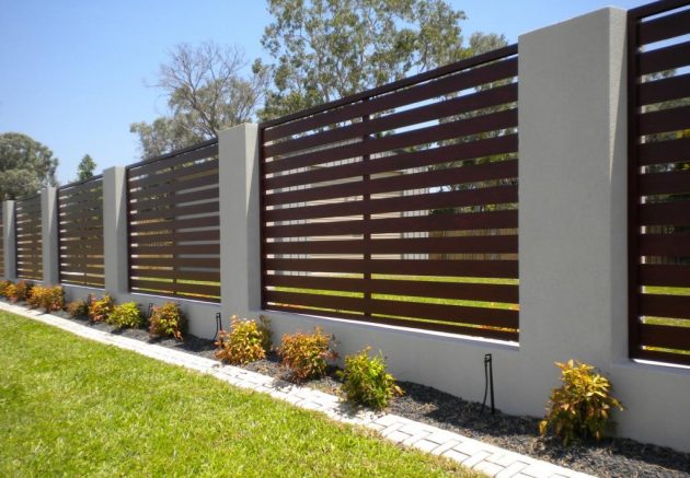 30 Wall and Fence Design Ideas to Improve the Facade of Your Home