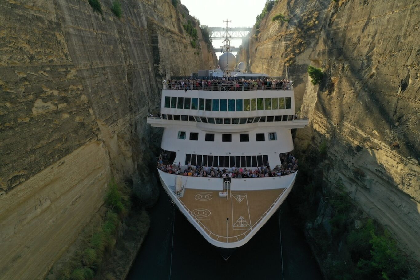 Experience the Wonder of Greece's 'Super Narrow' Canal: A Sight to Behold - Special 68