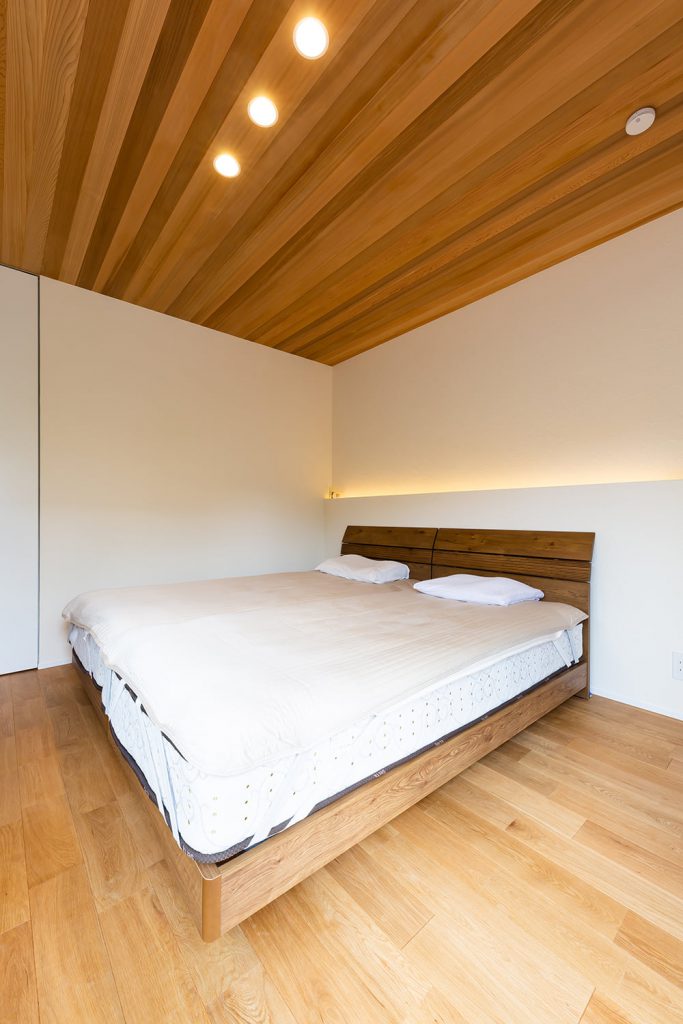 One-Storey Japanese House. Modern Decoration With Completed Functions - NewsFeed