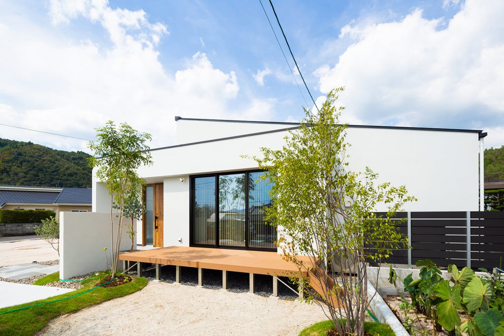 One-Storey Japanese House. Modern Decoration With Completed Functions - NewsFeed