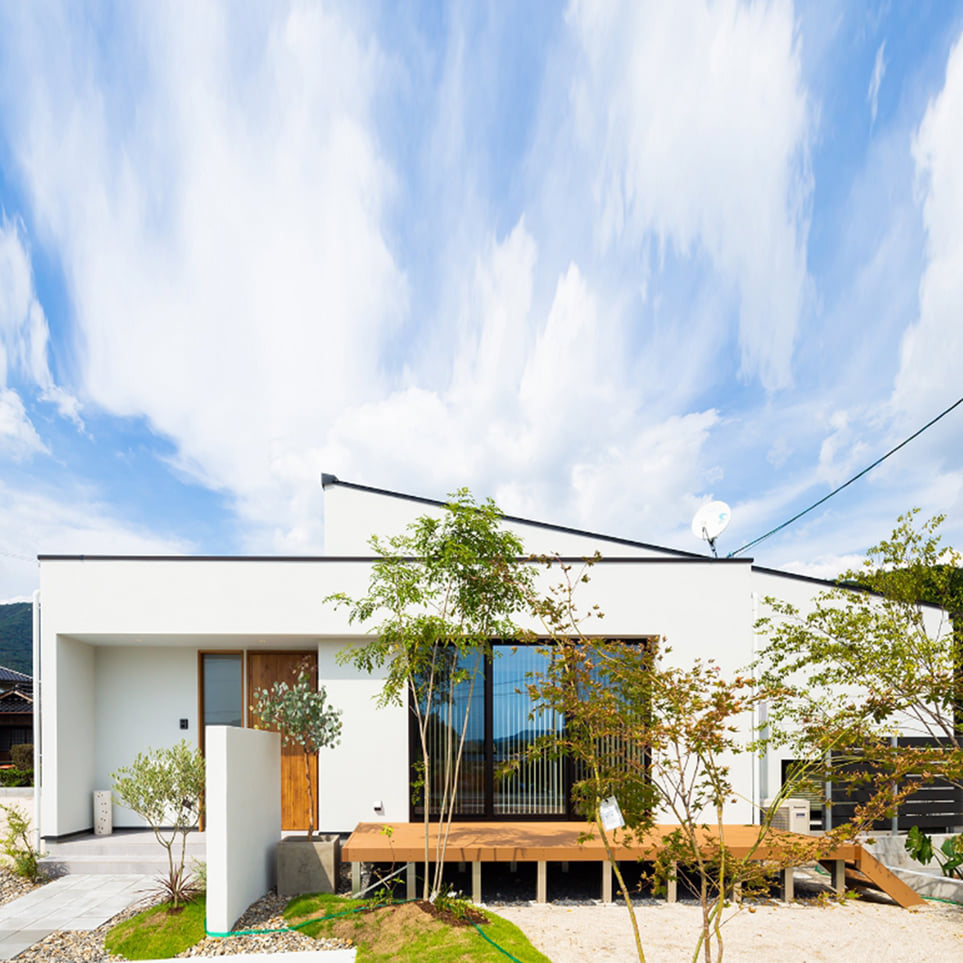 One-Storey Japanese House. Modern Decoration With Completed Functions - NewsFeed