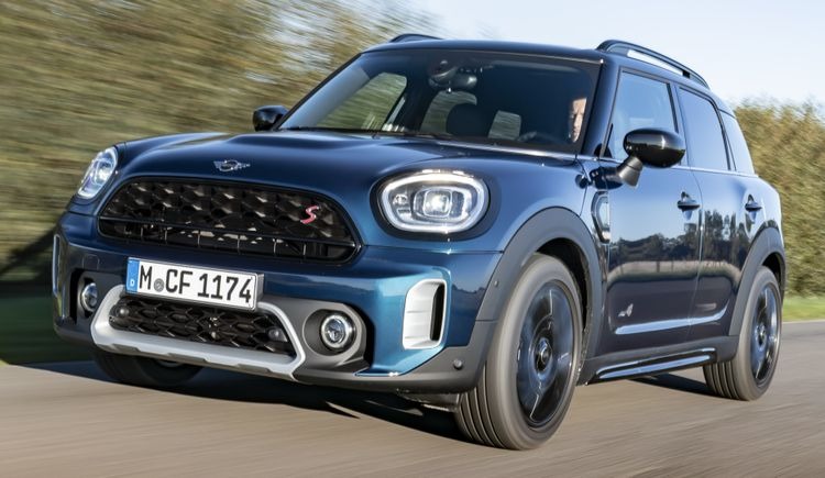 Out-Of-The-Box Wonders: Quirky Features In The Mini Countryman fb - DX