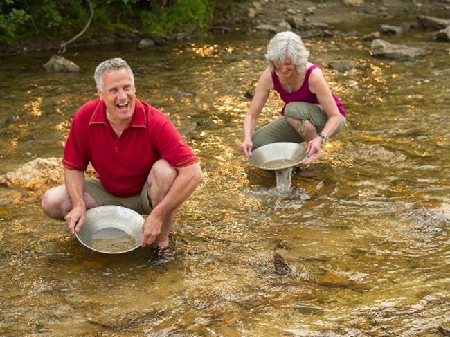 Recently, the river in Canada has been discovered to contain significant amounts of gold and minerals.