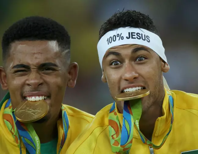 The story behind Neymar and Gabriel Jesus' matching tattoos - Buzz News