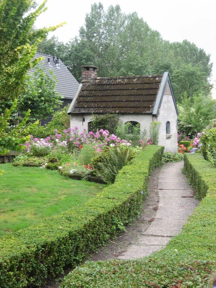 45+ Blooming Cottage Style Garden Ideas for a Charming Outdoor Space