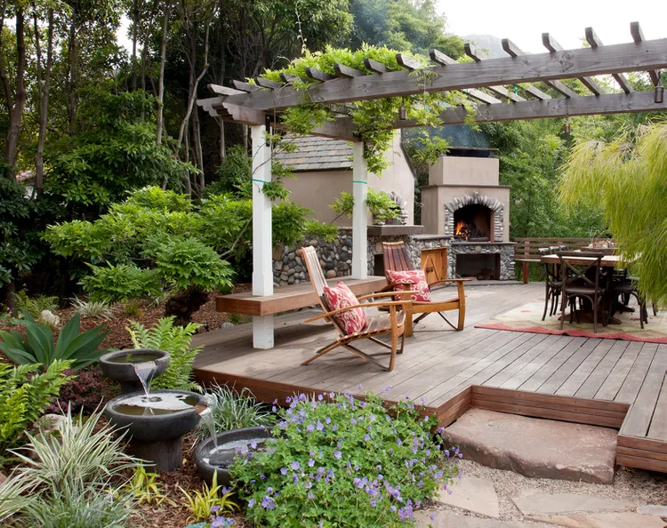 22 Pretty Pergola Ideas to Update Your Outdoor Space