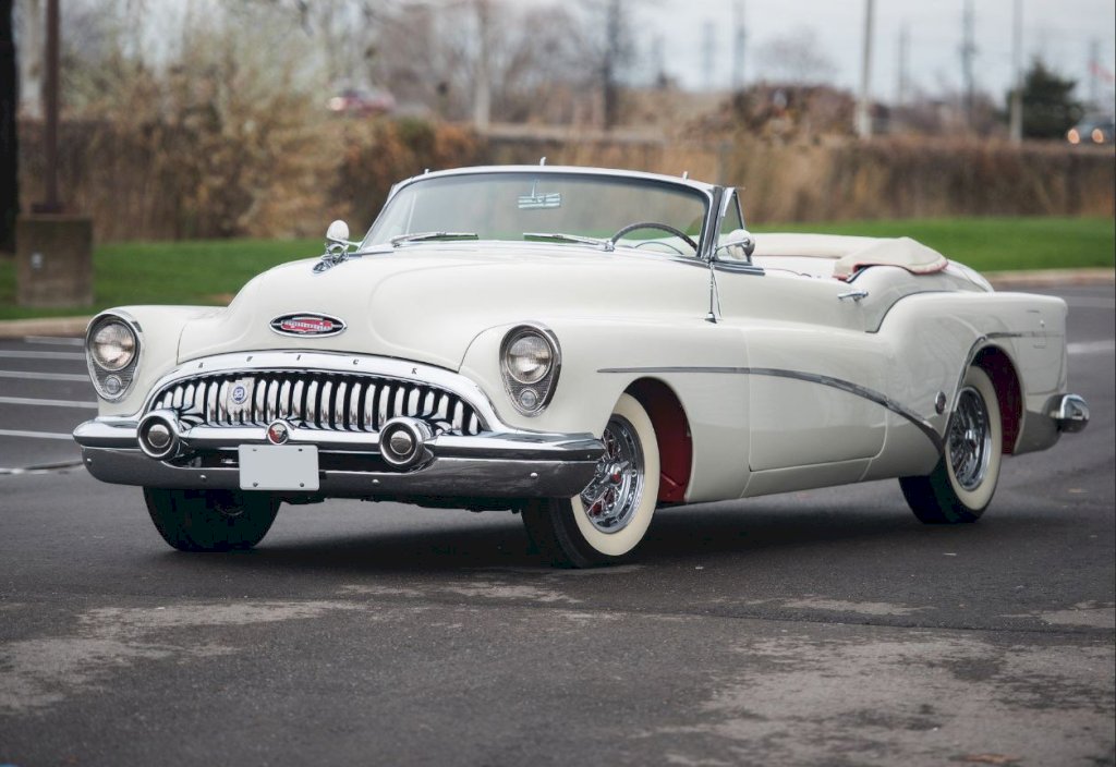 The Timeless Classic: A Nostalgic Journey into the 1953 Buick Skylark Convertible