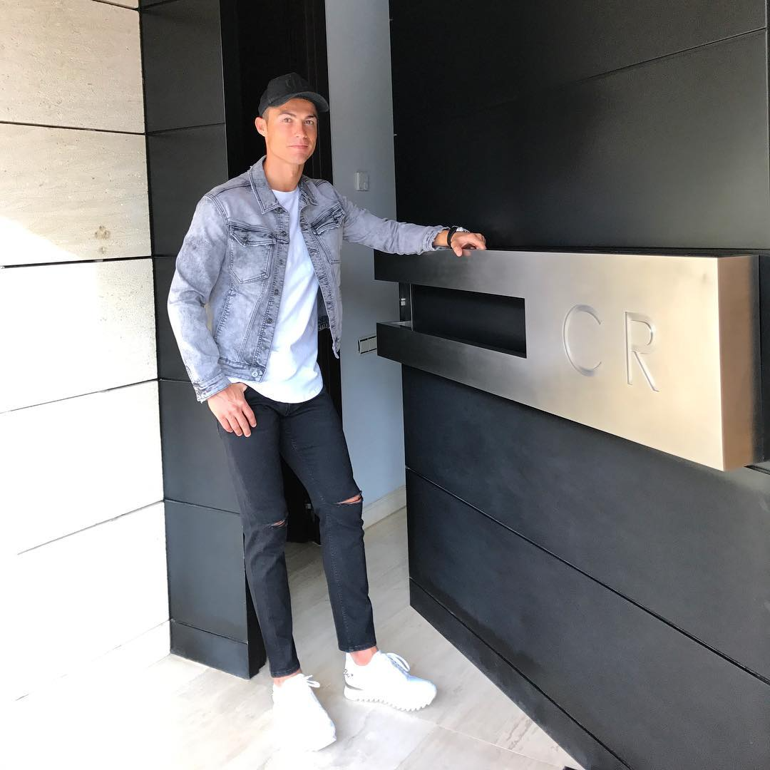 Step Inside Cristiano Ronaldo’s £43m Property Empire – Including a Luxurious Madeira Mansion and a Jaw-Dropping £7m Under Construction - Sports News