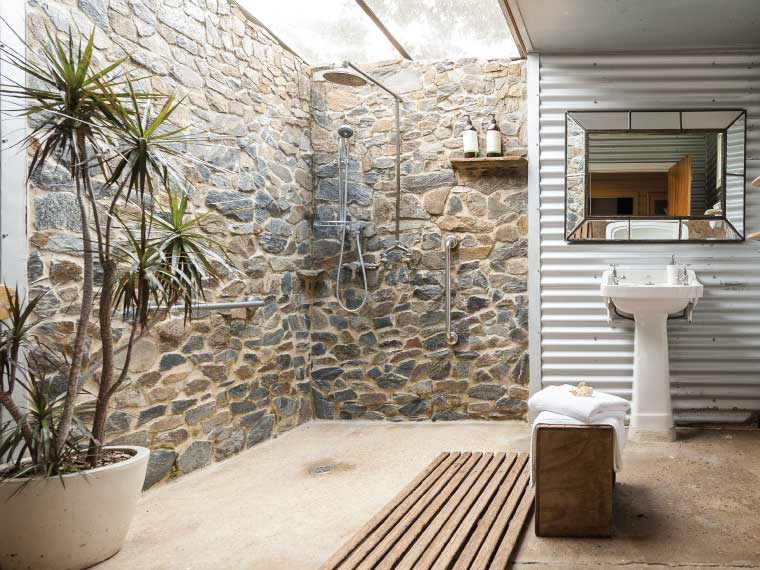 17 Gorgeous “Stone Bathroom” Design Ideas - Olym News