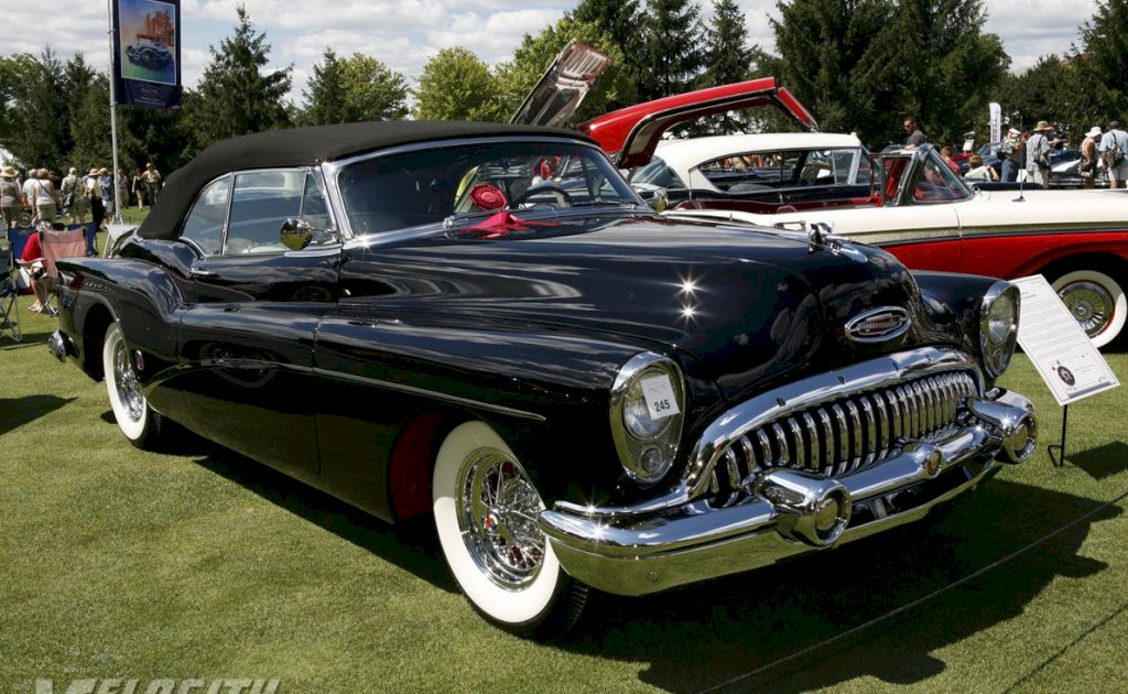 The Timeless Classic: A Nostalgic Journey into the 1953 Buick Skylark Convertible