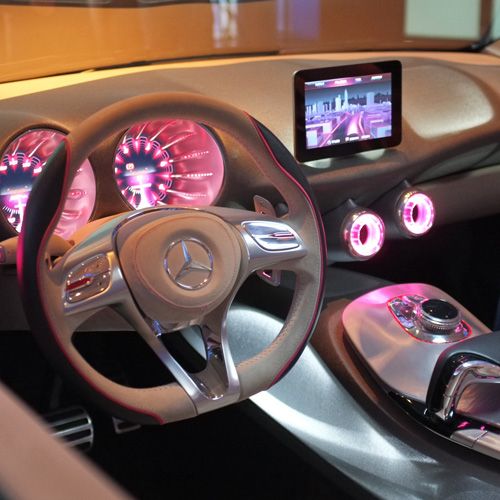 Glamorous Enhancements Illuminate the Pink Mercedes G 500 4×42: Where Luxury Meets Chic - DX