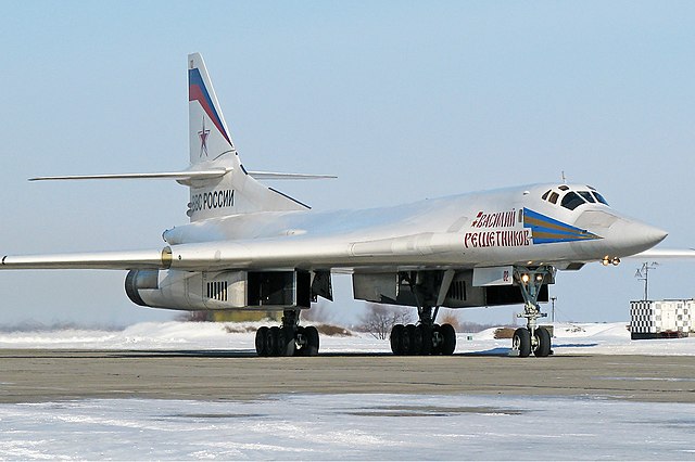  "White Swan" Tu-160 considered the most powerful ЬomЬeг in the world!