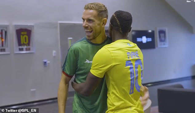 rr Former Liverpool Pair, Jordan Henderson and Sadio Mane, Embrace Tenderly in Saudi Arabia, Filled with Excitement for the Upcoming Season. - LifeAnimal