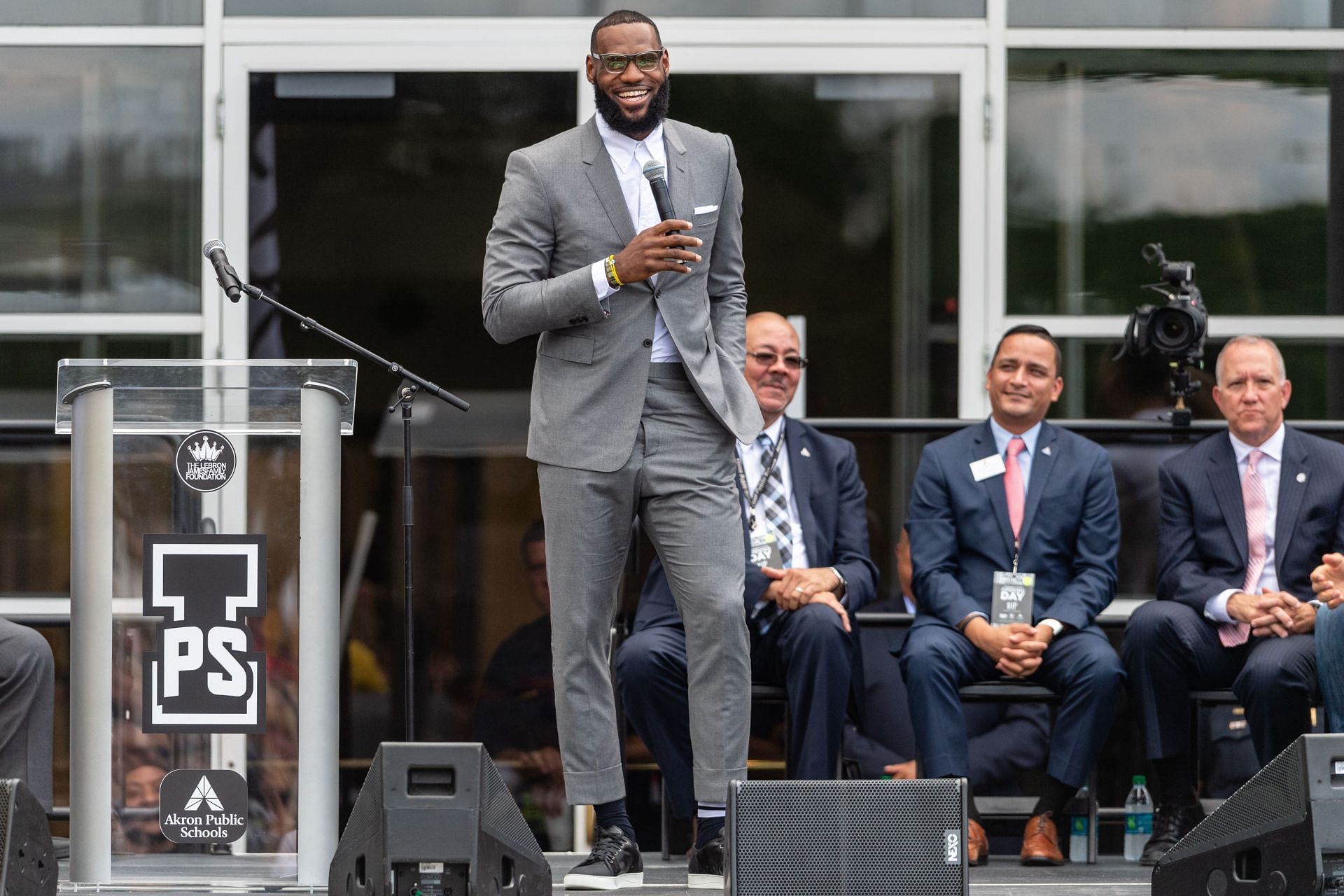 'Free breakfast, lunch, snacks, and food bank' - 5 LeBron's 'remarkable' promises to low-income students