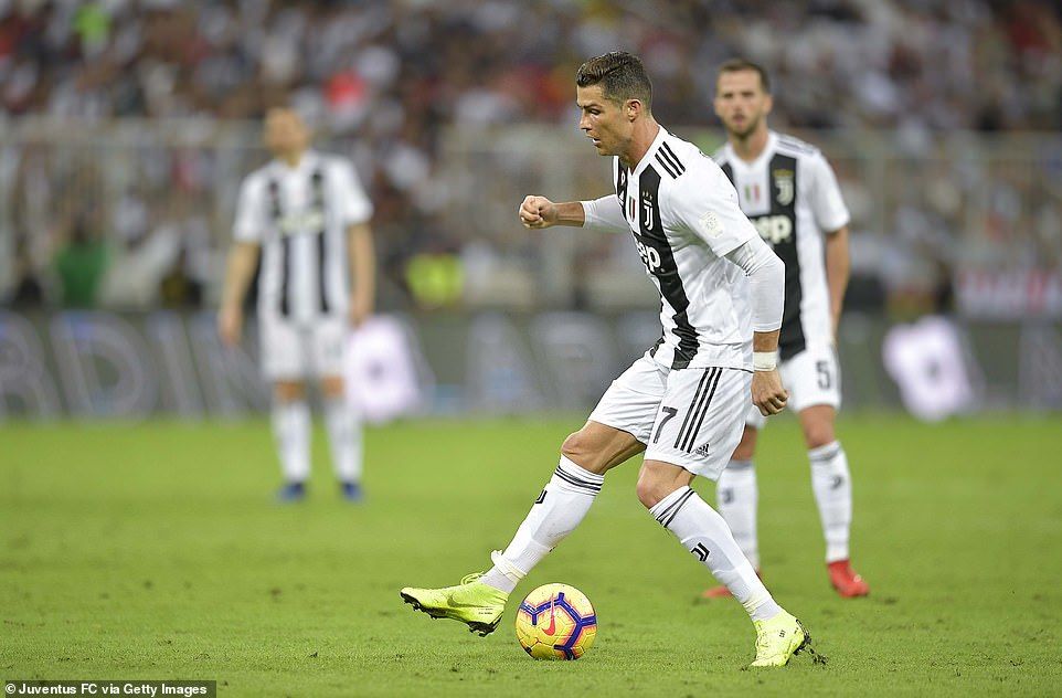 Skills that help Cristiano Ronaldo break a series of goalscoring records