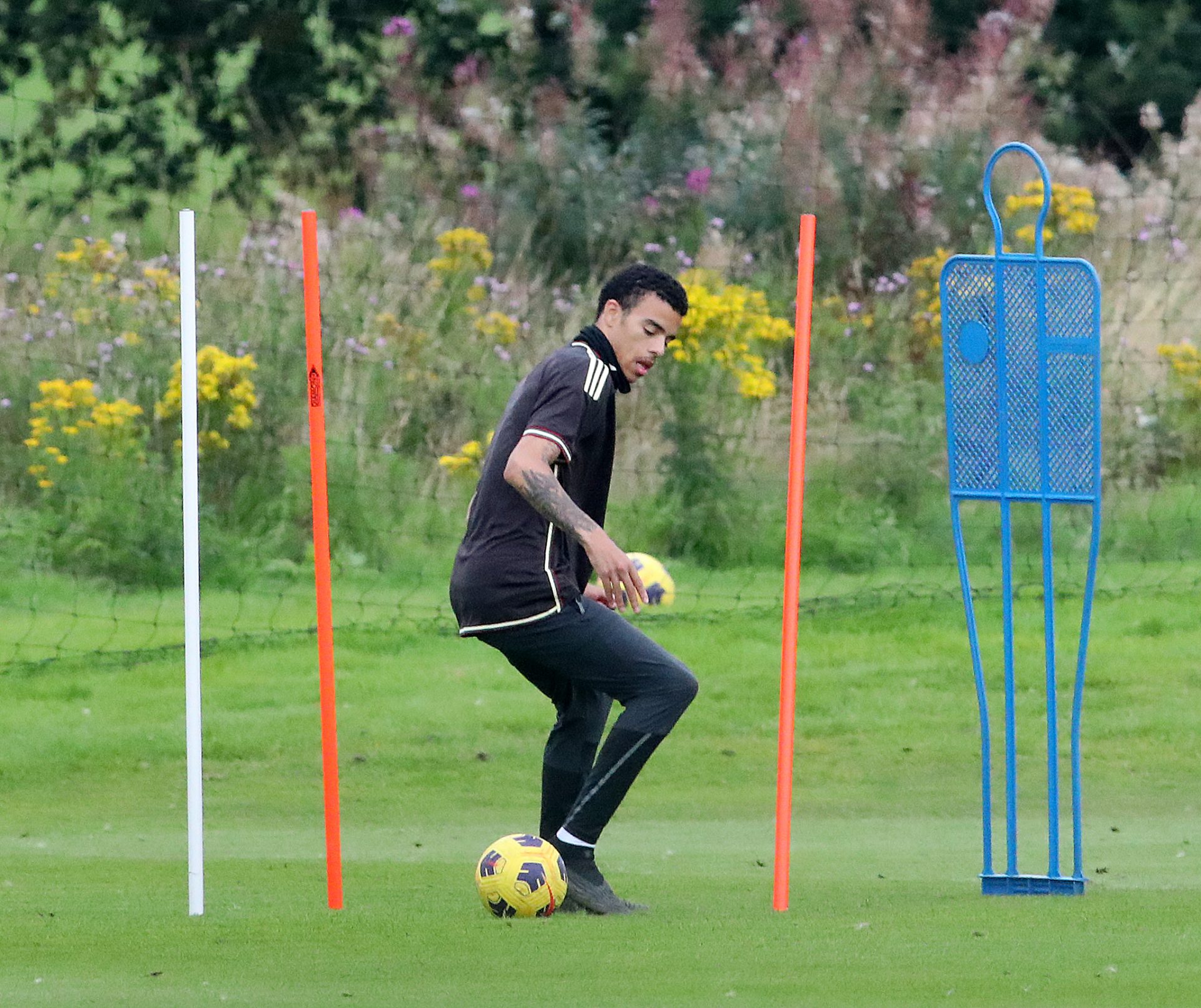 UPDATE: Mason Greenwood Takes His Little One to the Training Ground, Marking a Heartwarming Step Towards His Man Utd Comeback - Sports News