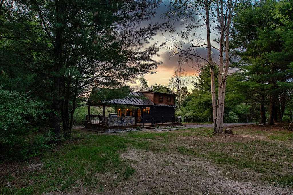 Absolutely Perfect Wildwood Cabin in the Forest