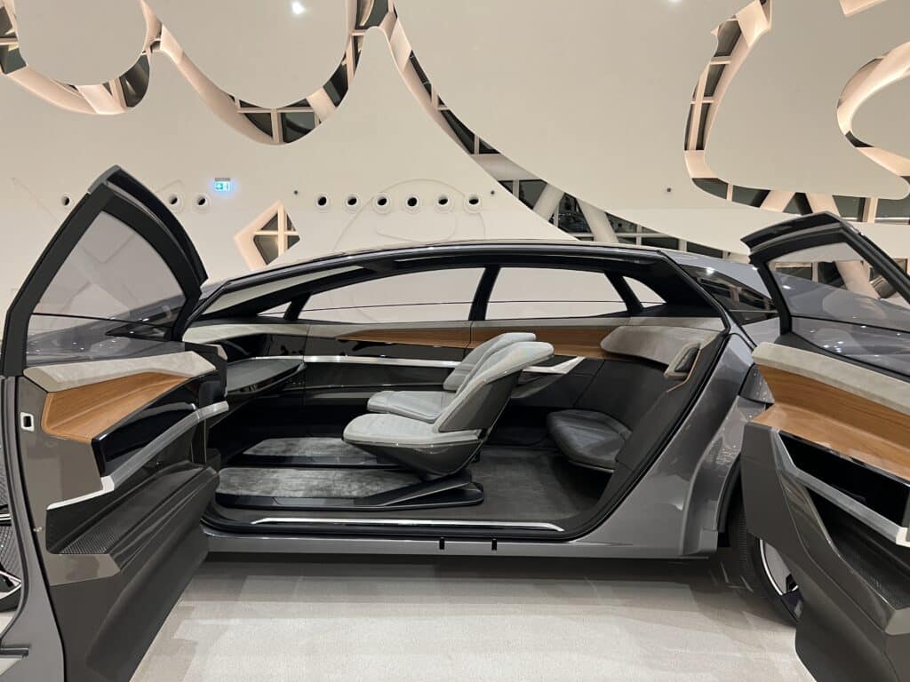 This Audi Aicon concept car has no steering wheel or pedals-007 - srody.com