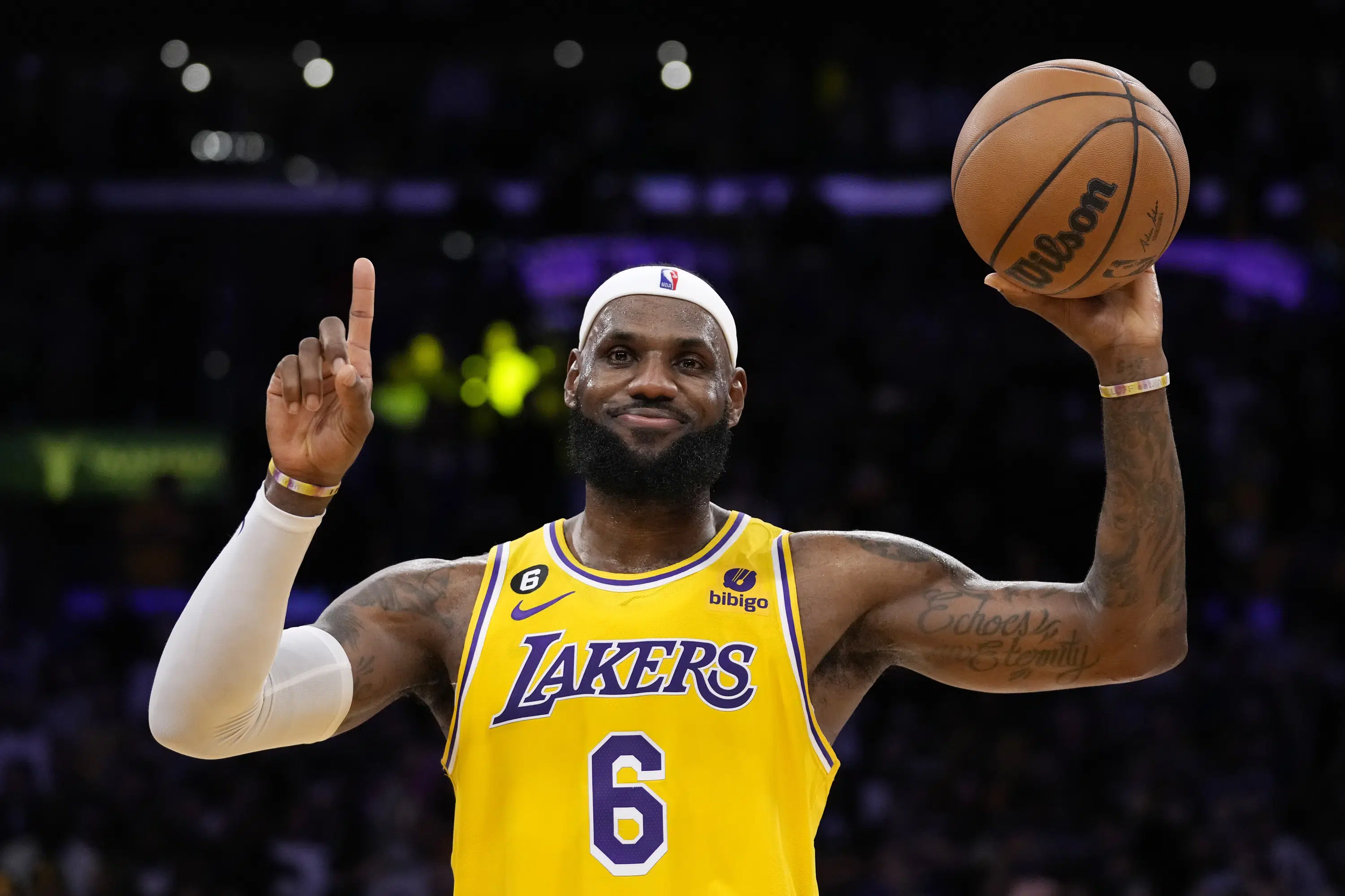 Basketball Superstar LeBron James Joins the Billion Dollar Club at Just 37 Years Old