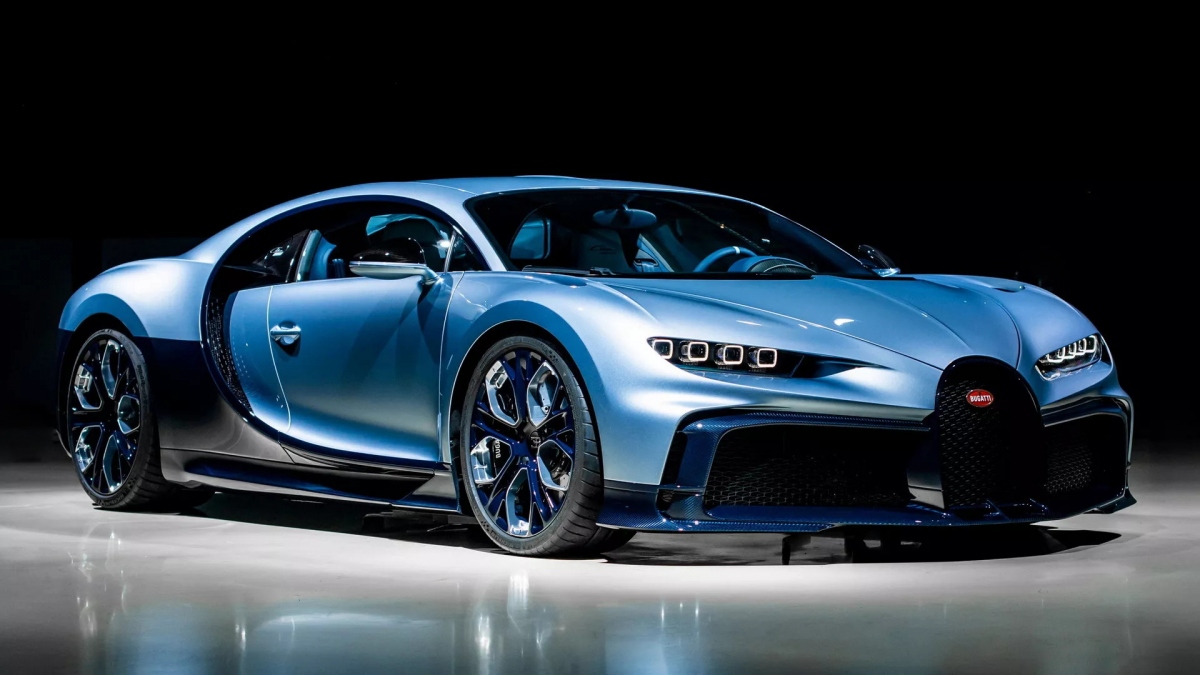 Bugatti Chiron Profile becomes the most expensive new car ever sold at auction - amazingdailynews.com