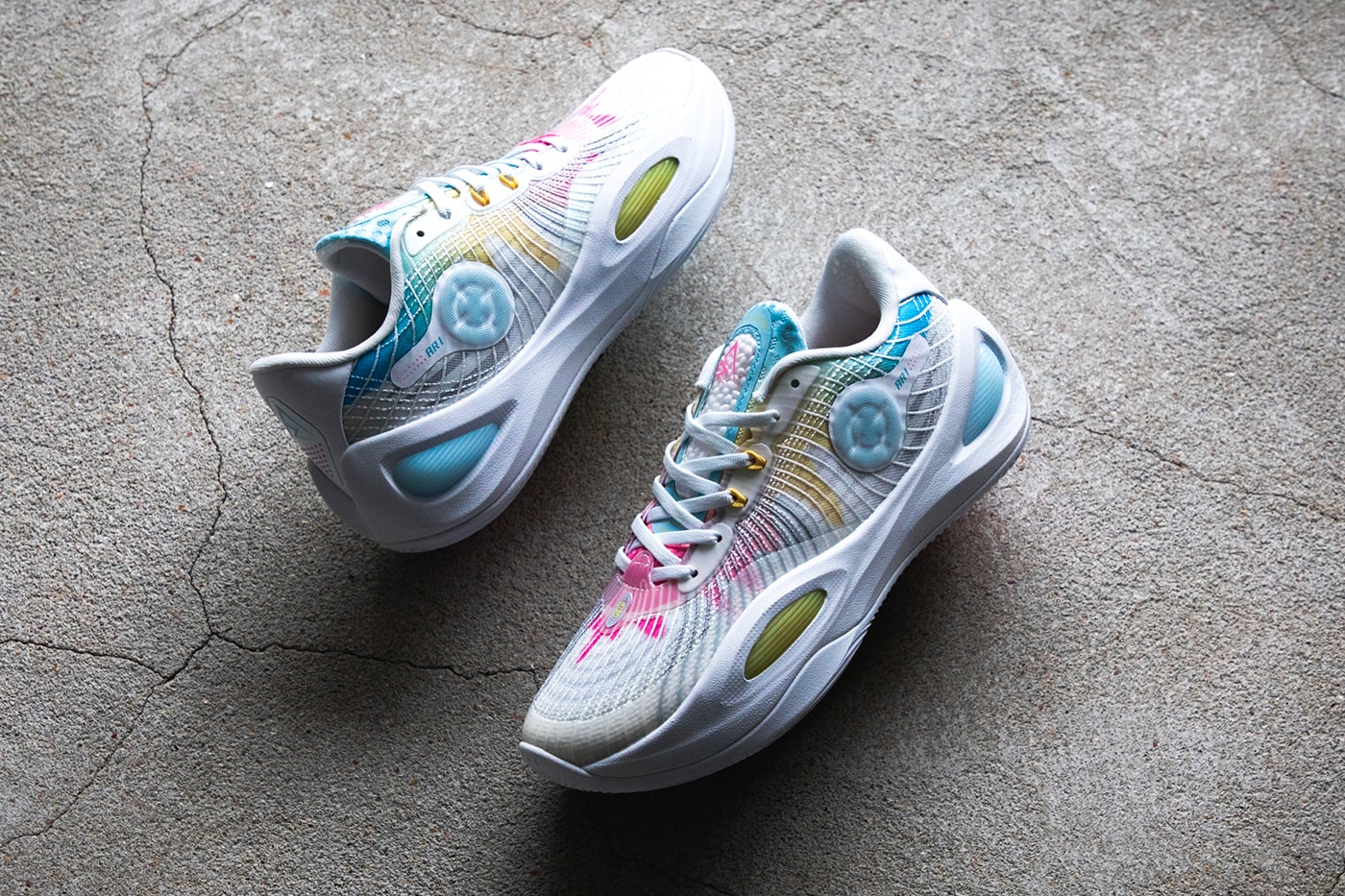 Closer looks at Austin Reaves x Rigorer AR1 'Ice Cream' - First signature shoe of Lakers star