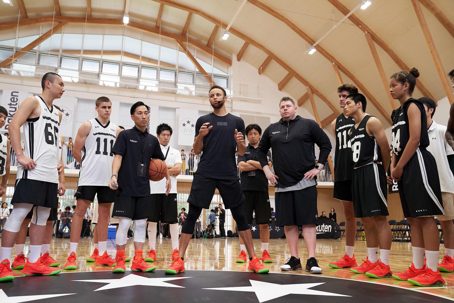 Stephen Curry ignites Japan's future basketball stars at the Tokyo Tour