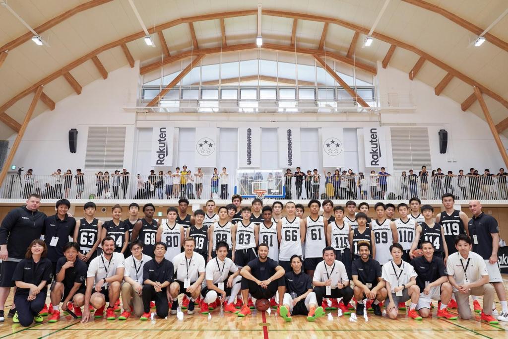 Stephen Curry ignites Japan's future basketball stars at the Tokyo Tour