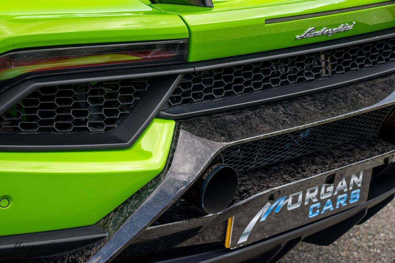 Raw Power Personified: Meet the Lamborghini Huracan Performante LP640-4 - VGO News