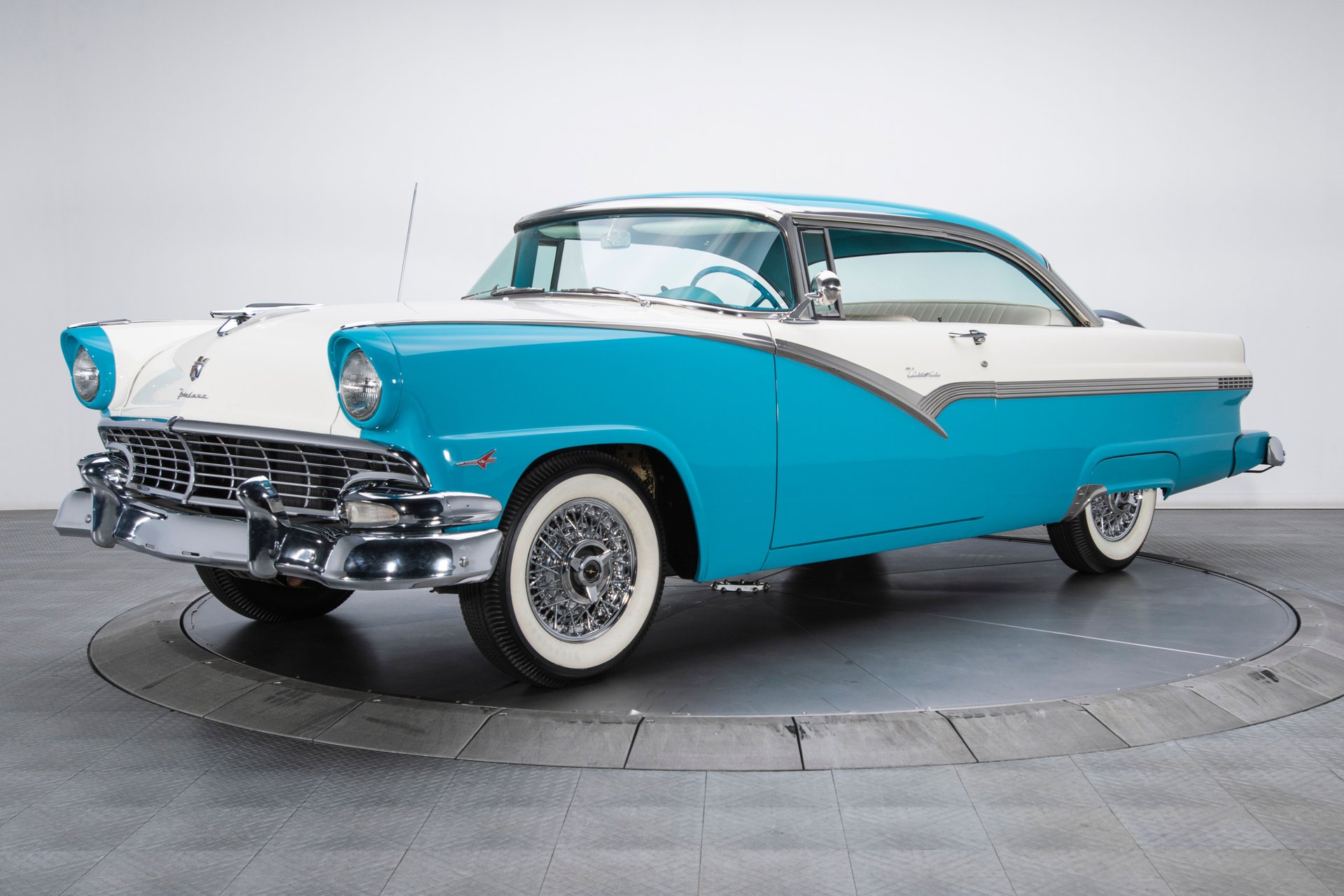 The Classic Elegance of the 1956 Ford Fairlane Victoria Coupe - Breaking International