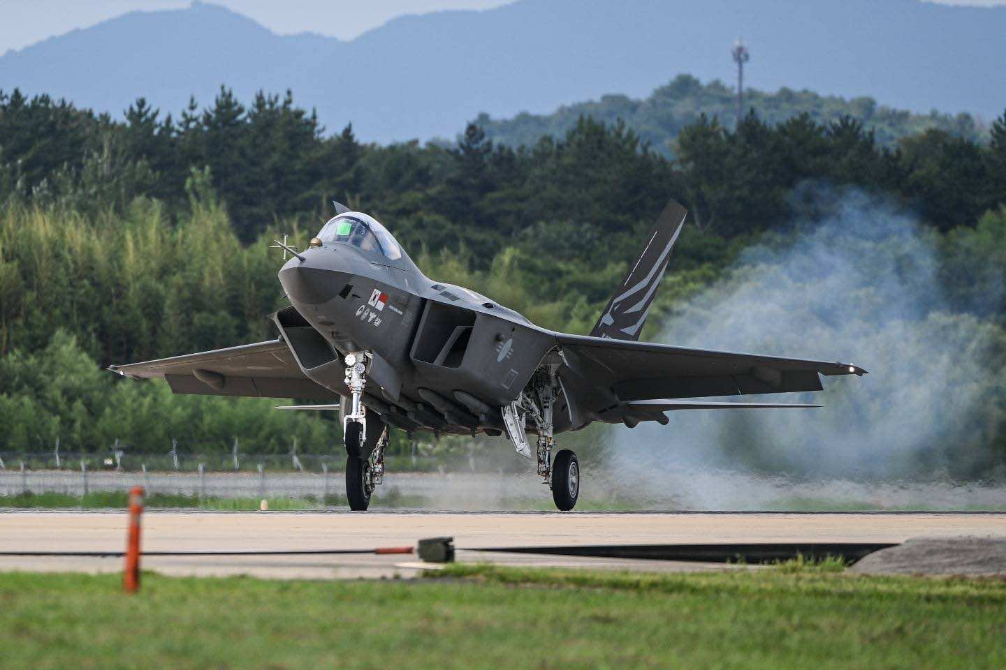 120 KF-21 Boramae Stealth Fighters: A Powerful Makeover Of The South Korean Air Force