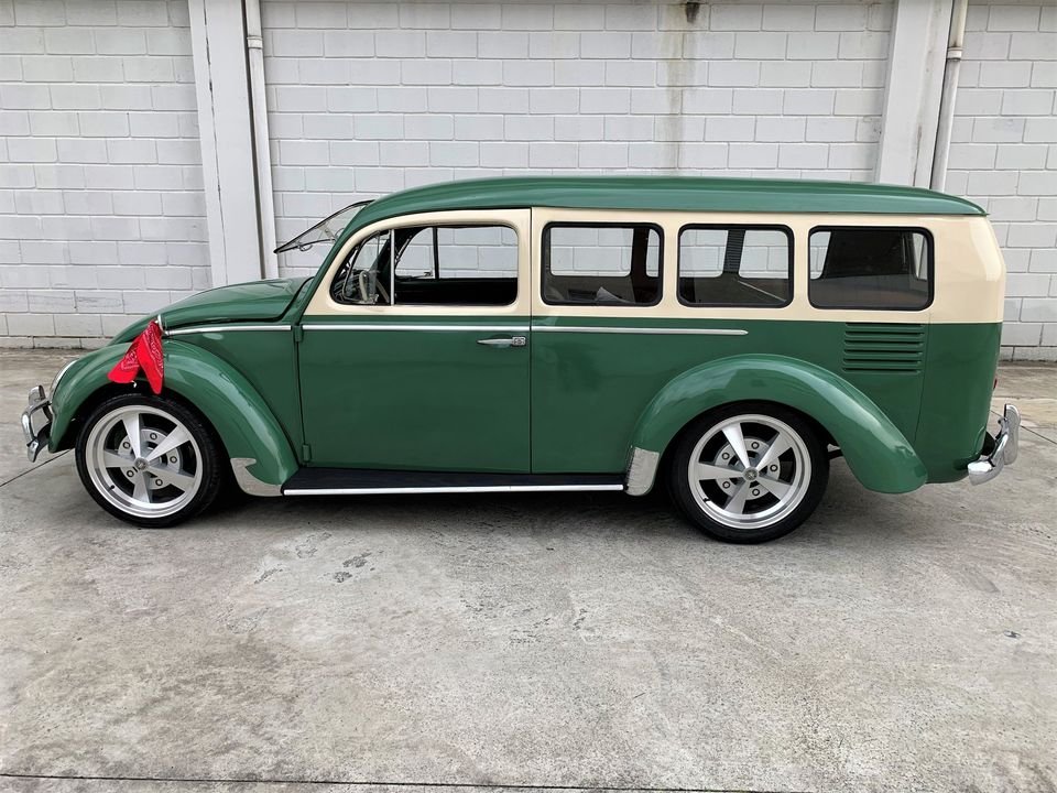 Town and Country - Legalized Green Fuscombi Beetle – Exclusive 1969 - Breaking International