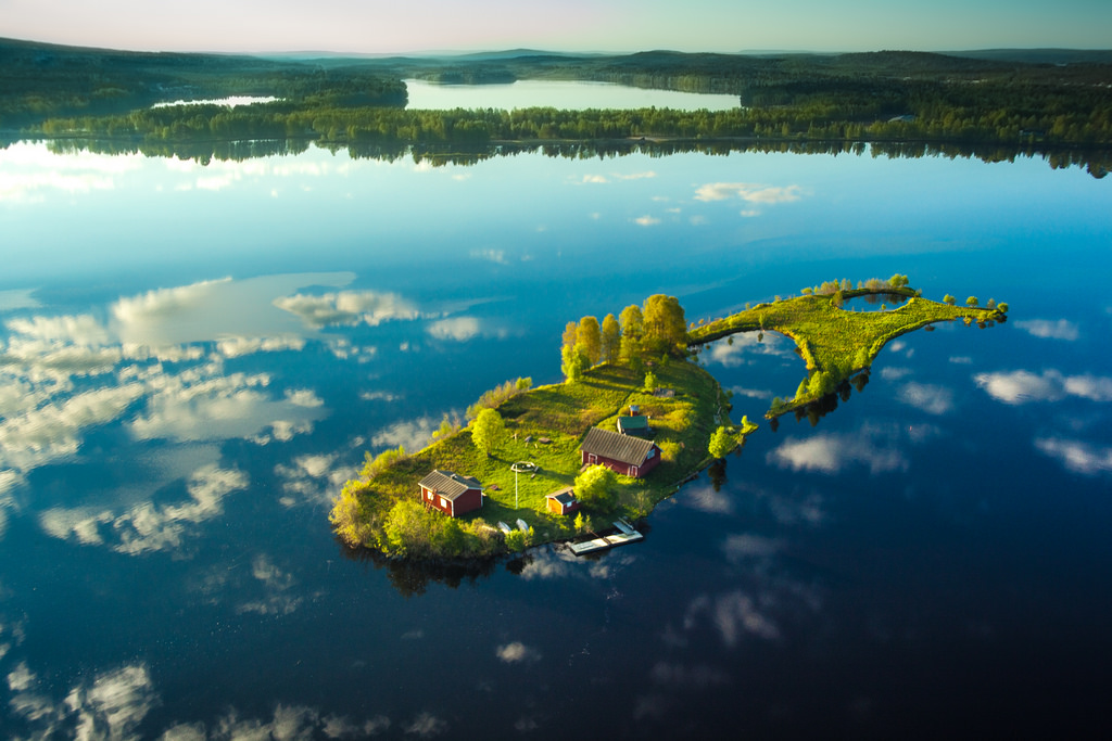 Photographer Captures The Changing Beauty Of Kotisaari Island In Finland Through All 4 Seasons