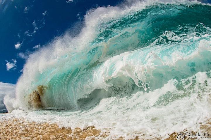 The Sublime Elegance Of Waves: Nature's Astonishing Showcase Of Power - Special 68