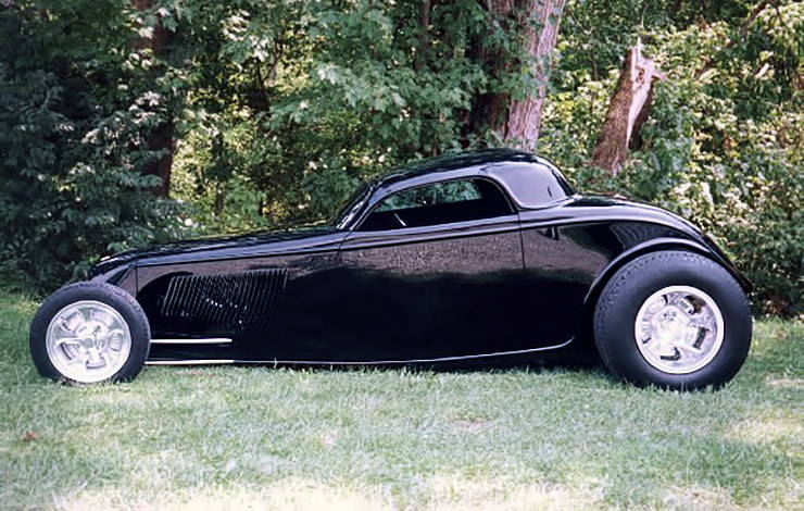 Black Beauty – 1933 Ford Coupe TRACKSTAR vNews