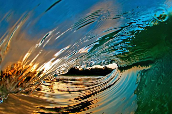 The Sublime Elegance Of Waves: Nature's Astonishing Showcase Of Power - Special 68