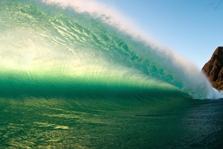 The Sublime Elegance Of Waves: Nature's Astonishing Showcase Of Power - Special 68