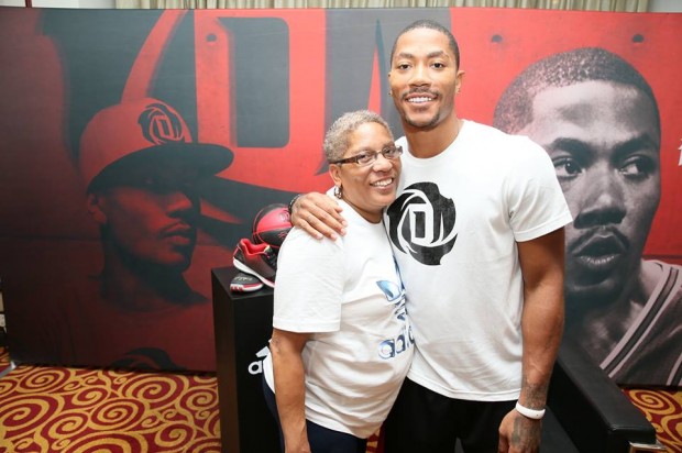 Derrick Rose claims his family of four lived on $20 to $50 for two weeks because his mother worked two jobs